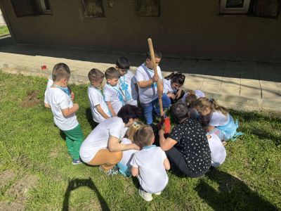 Ден на Земята в група Слънчев рай - ДГ Незабравка - Мизия