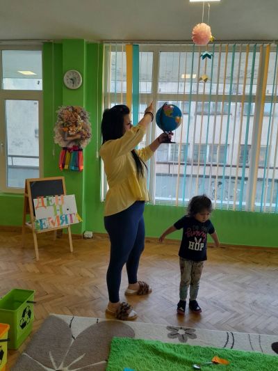 Ден на Земята в група Пчеличка, с. Крушовица - ДГ Незабравка - Мизия