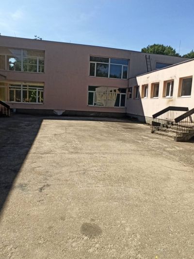 Ремонтни дейности в база Пчелица - ДГ Незабравка - Мизия