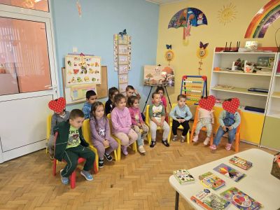 Проект "Приятели сме ние", клуб "Приказен свят", база с. Крушовица - ДГ Незабравка - Мизия
