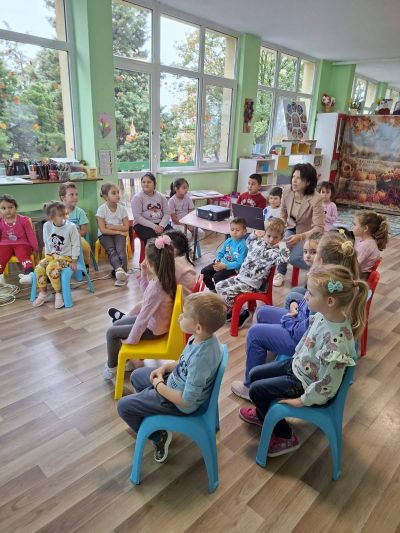 Национална програма "Умения на фокус", модул "Избегни фалита", основна сграда - ДГ Незабравка - Мизия