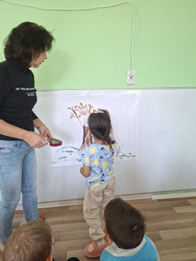Проект "Приятели сме ние", клуб "Изследователи", основна сграда - ДГ Незабравка - Мизия