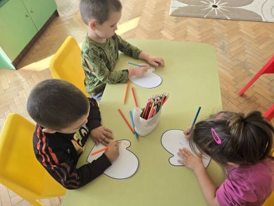 Проект "Приятели сме ние", клуб "Приказен свят", база с. Крушовица - ДГ Незабравка - Мизия