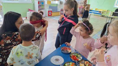  Ситуация на тема: "За да бъда здрав – Какво има в моята чиния?" - ДГ Незабравка - Мизия