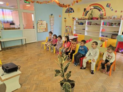  Занимание на тема: „Дядо и ряпа“ - ДГ Незабравка - Мизия