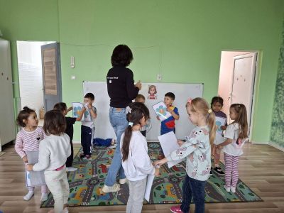 Проект "Приятели сме ние", клуб "Изследователи", основна сграда - ДГ Незабравка - Мизия