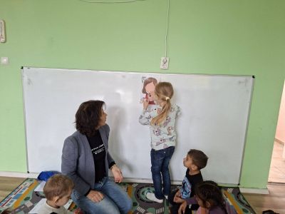 Проект "Приятели сме ние", клуб "Изследователи", основна сграда - ДГ Незабравка - Мизия