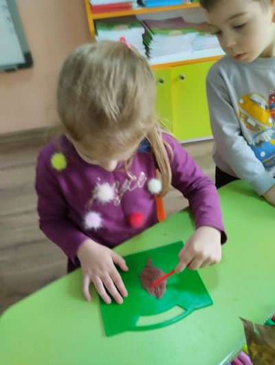 Тема: "Есенни цветове" - ДГ Незабравка - Мизия