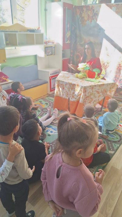Ситуация на тема: "За да бъда здрав - плодовете и зеленчуците са наши приятели"  - ДГ Незабравка - Мизия