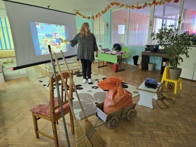 Приказка „Сливи за смет“ - ДГ Незабравка - Мизия