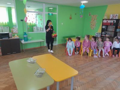"Плодовете и зеленчуците - полезни храни" - ДГ Незабравка - Мизия