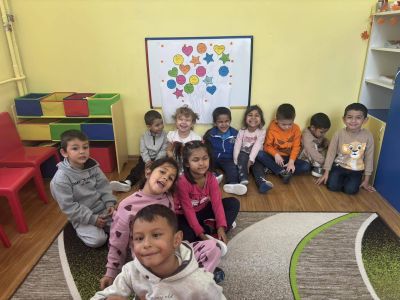 Тема: „Дървото на приятелството“ - ДГ Незабравка - Мизия