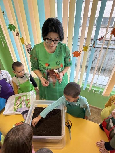 Тема: "Плодовете и зеленчуците - полезни храни"  - ДГ Незабравка - Мизия