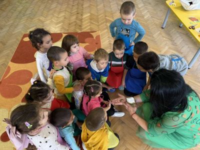 Тема: "Плодовете и зеленчуците - полезни храни"  - ДГ Незабравка - Мизия