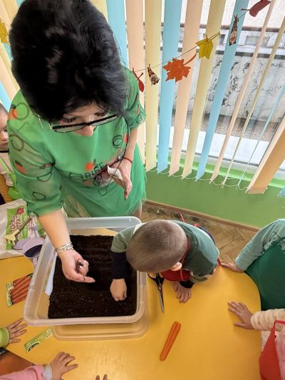 Тема: "Плодовете и зеленчуците - полезни храни"  - ДГ Незабравка - Мизия