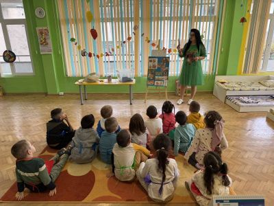 Тема: "Плодовете и зеленчуците - полезни храни"  - ДГ Незабравка - Мизия