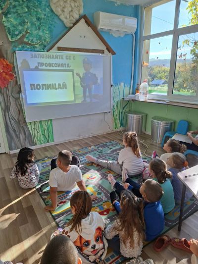 Тема: "Който не работи, не трябва да яде"  - ДГ Незабравка - Мизия