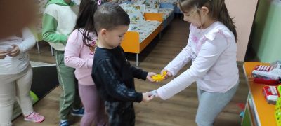Тема: "Банкнотите днес" - ДГ Незабравка - Мизия