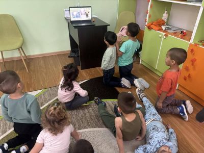 Тема: “Семейството – свещен дом на любовта и вярата“ - ДГ Незабравка - Мизия