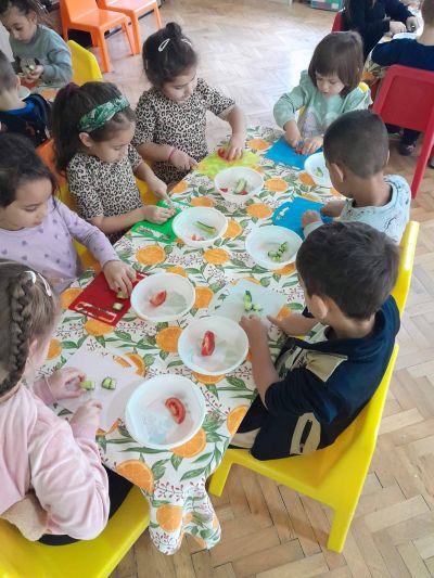 Тема: "Плодовете и зеленчуците - полезни храни"  - ДГ Незабравка - Мизия