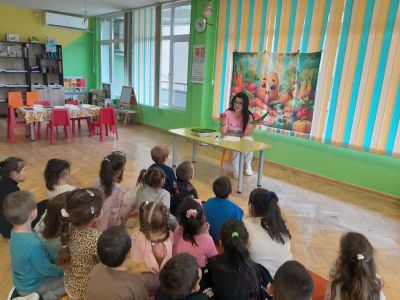 Тема: "Плодовете и зеленчуците - полезни храни"  - ДГ Незабравка - Мизия