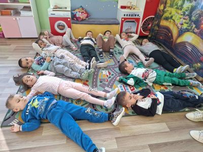 Тема: "Звуци и тишина" - ДГ Незабравка - Мизия