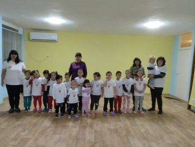 Тема: "Ние децата"  - ДГ Незабравка - Мизия