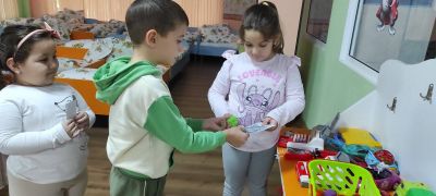 Тема: "Кой определя моят бюджет?" - ДГ Незабравка - Мизия