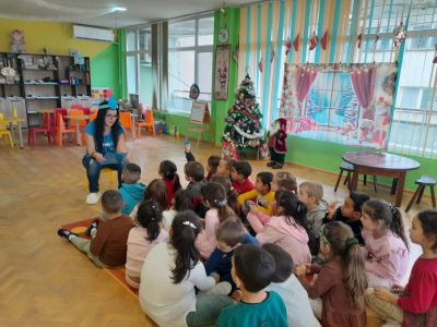  Тема: "Водата и нашето здраве" - "Водната капчица разказва" - ДГ Незабравка - Мизия