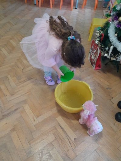  Тема: "Водата и нашето здраве" - "Водната капчица разказва" - ДГ Незабравка - Мизия