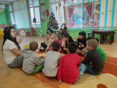 Тема: "Водата и нашето здраве" - "Чиста вода - здраве за всички"  - ДГ Незабравка - Мизия