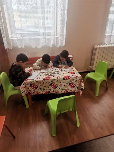 Tема: "Пътувам с автобус" - ДГ Незабравка - Мизия