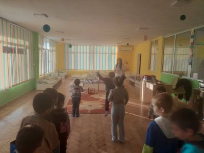 Дейност: "Спортна щафета - Весела надпревара" - ДГ Незабравка - Мизия