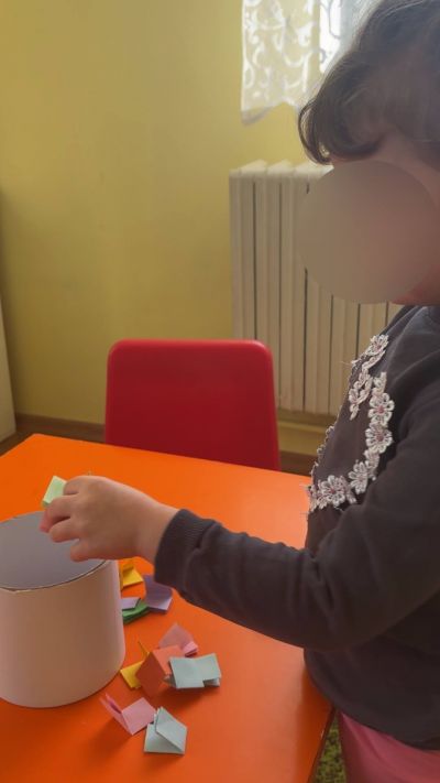 Тема: „Кутия на добрините“ - ДГ Незабравка - Мизия