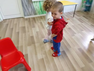 Тема: "Да танцуваме заедно"  - ДГ Незабравка - Мизия