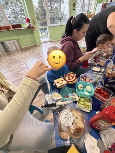 Тема: „Здрави, силни и весели - със спорт и вкусни зеленчуци: Здрави с мама и тате“ - ДГ Незабравка - Мизия