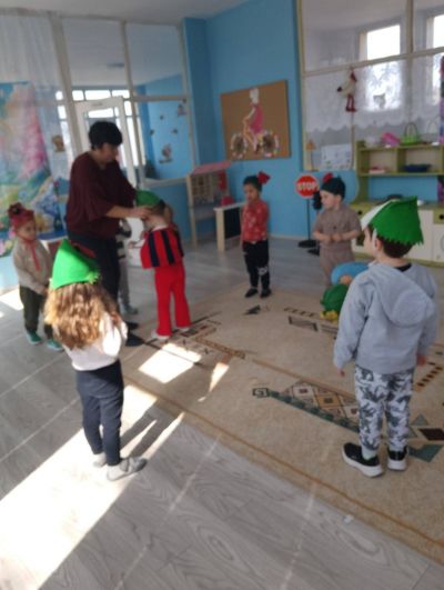 Тема: "Моите приятели в пролетната градина" - ДГ Незабравка - Мизия