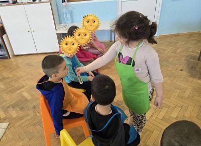 "Как мирише пролетта?" - ДГ Незабравка - Мизия