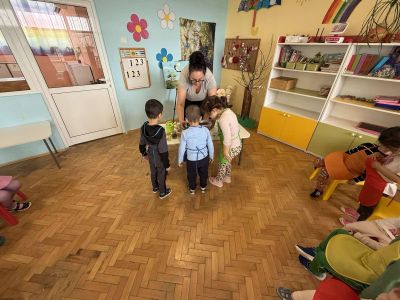 "Как мирише пролетта?" - ДГ Незабравка - Мизия