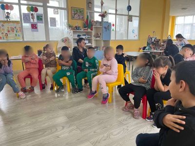 Тема: „Слънцето и Вятърът“ - ДГ Незабравка - Мизия