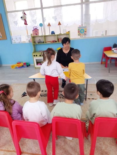 Тема: "Аз обичам природата" - ДГ Незабравка - Мизия