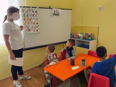 Тема: „Цветна азбука“ - ДГ Незабравка - Мизия