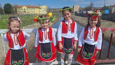 Дейности в клуб Традиции и ценности - семейство и роден край - ДГ Незабравка - Мизия