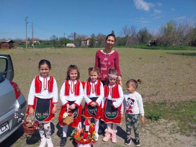 Дейности в клуб Традиции и ценности - семейство и роден край - ДГ Незабравка - Мизия